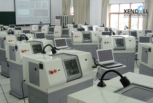 星空无限传媒官网數控機床廠家講解小型數控車床的(de)特點