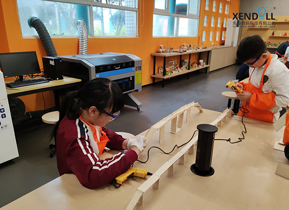 打(dǎ)造親子創客空間 從小培養匠心精神