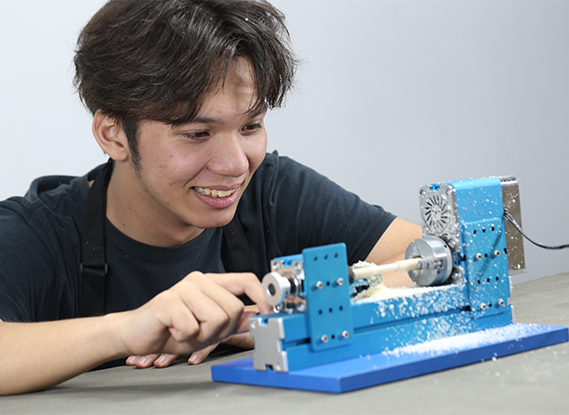 勞動與科技、藝術結合更好(hǎo)提高(gāo)勞動教育意義