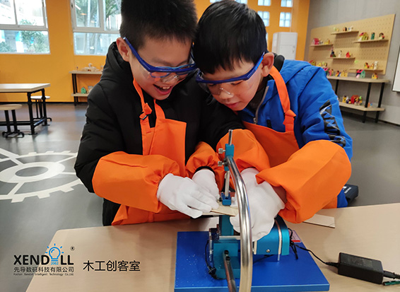 創意木(mù)工創客室