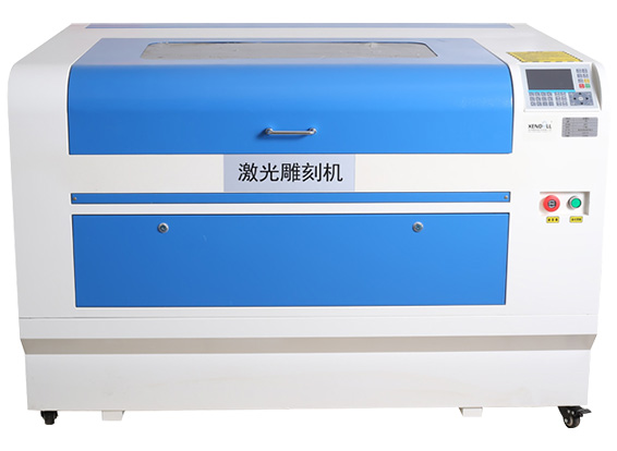 開拓定(dìng)製(zhì)產品(pǐn)——激光(guāng)雕(diāo)刻機